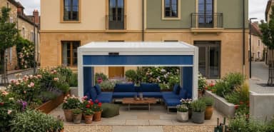 Luxa 100S Solar-Powered Zip Screen - 3