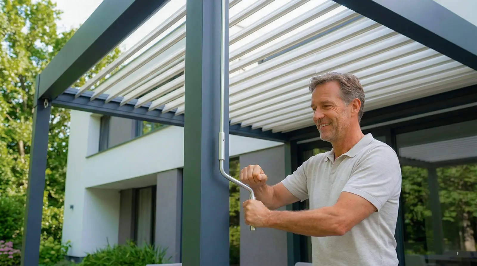 Luxa Sereno 500M Pergola Bioclimatique Manuelle — maintenance